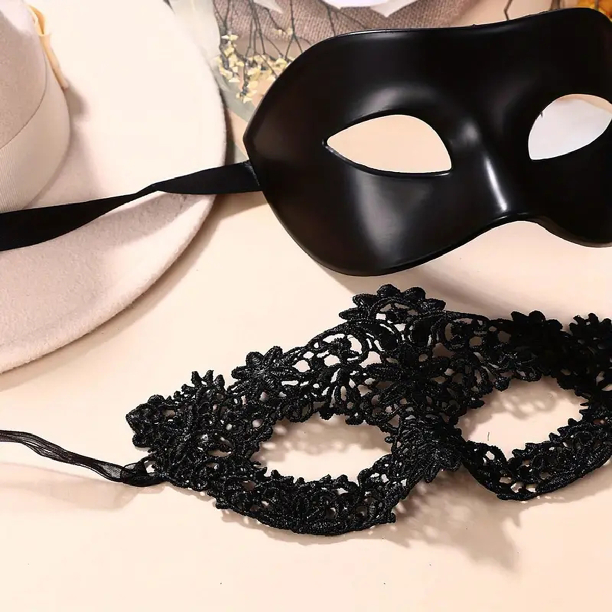 2pcs Hot New Sexy Black Lace M - Black Face Mask Pack のレビューと価格